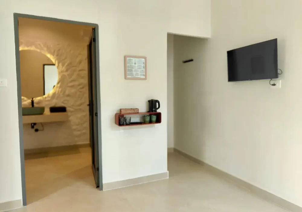 Hill living room 2