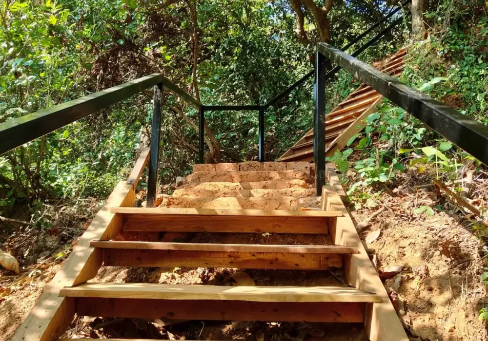 Hill steps