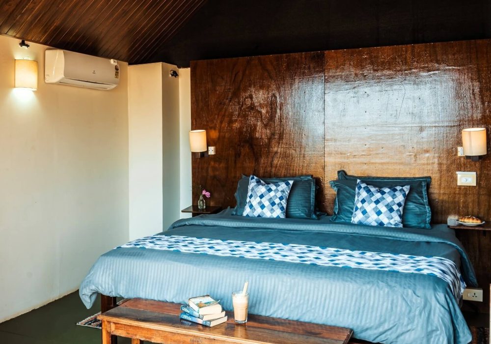 Huts in Nada Rooms-07021