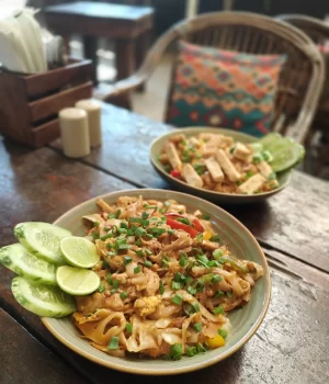 food pad thai 2