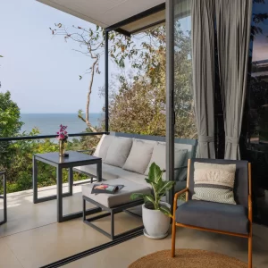 hill balcony 9
