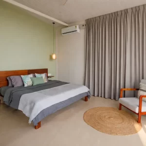 hill bedroom 22