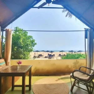 huts front balcony view (2)