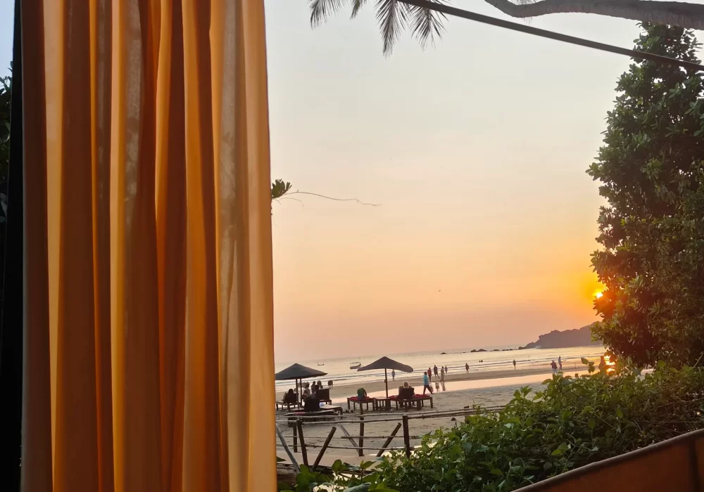 huts front balcony view (3)