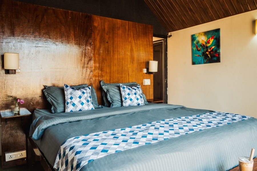 huts inside Nada Rooms-0669-min