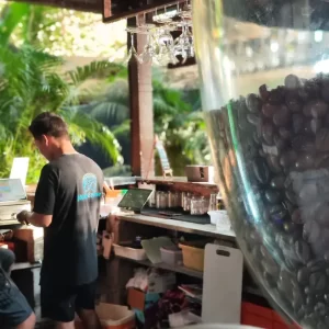 rest bar staff